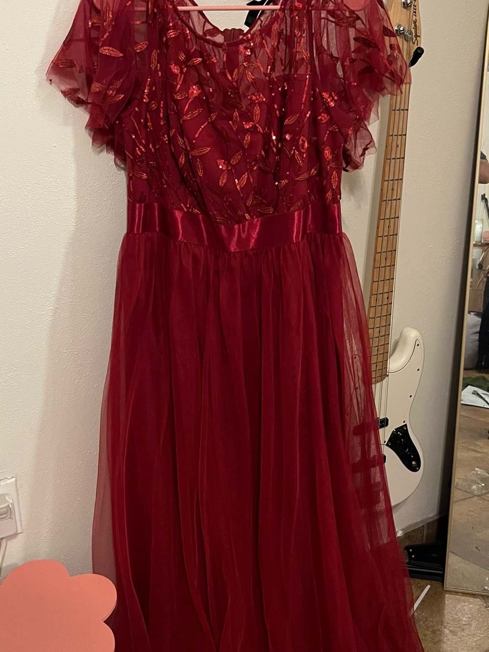 Women’s ' Red Tulle Party Dress with Leaf Embroidery